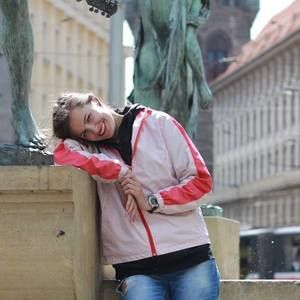 Meet your Posher, Agneta